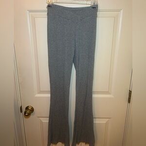 Colsie Heather Gray Knit Pants